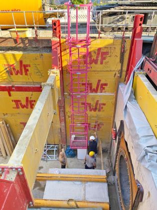 TWF - Shoring Ladder